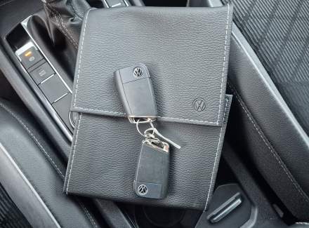 Volkswagen - Tiguan 2.0 TDI (200 Hp) 4MOTION DSG