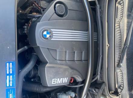 BMW - X3