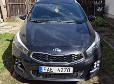 Kia - Cee'd