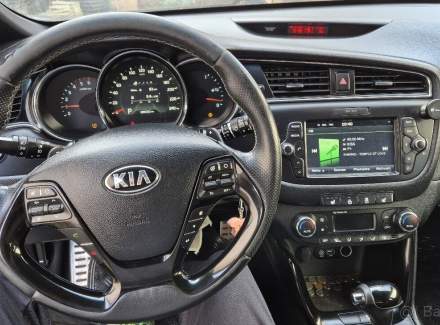 Kia - Cee'd