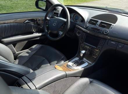 Mercedes-Benz - E-class