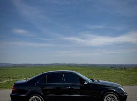 Mercedes-Benz - E-class