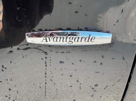 Mercedes-Benz - V-class