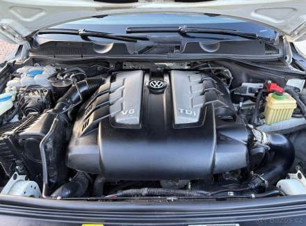 Volkswagen - Touareg