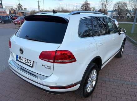 Volkswagen - Touareg