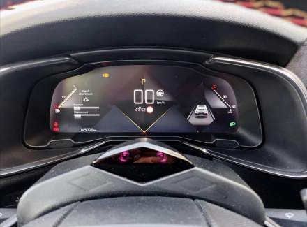 DS Automobiles - DS7 Crossback