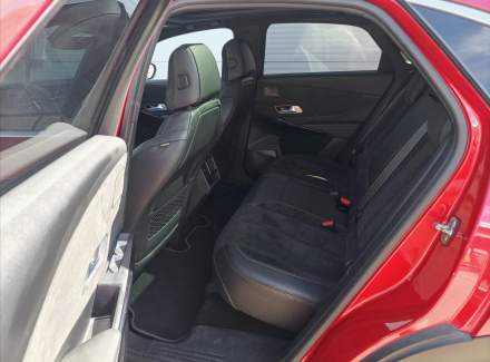 DS Automobiles - DS7 Crossback