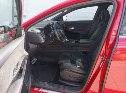 DS Automobiles - DS7 Crossback