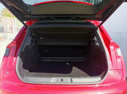 DS Automobiles - DS7 Crossback