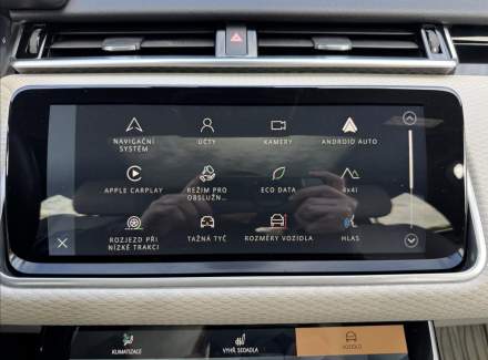 Land Rover - Range Rover Velar