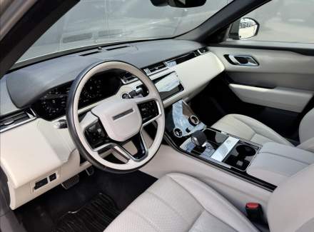 Land Rover - Range Rover Velar