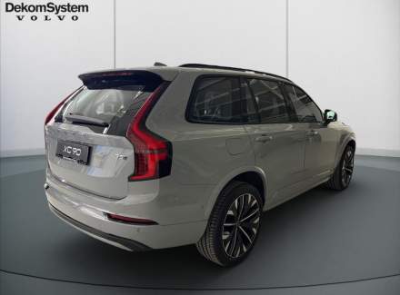 Volvo - XC90