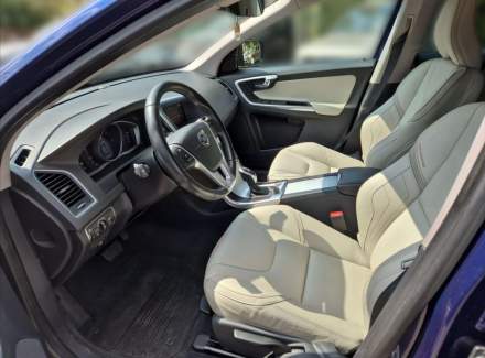 Volvo - XC60