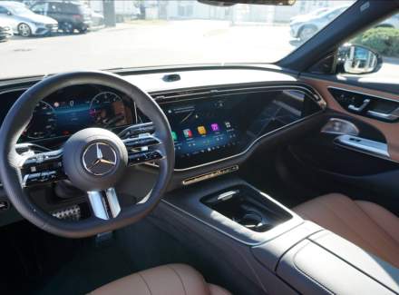 Mercedes-Benz - E-class