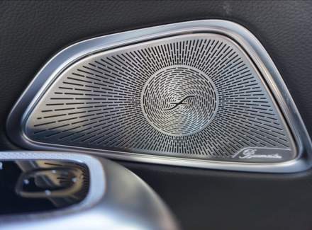 Mercedes-Benz - E-class