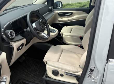 Mercedes-Benz - V-class