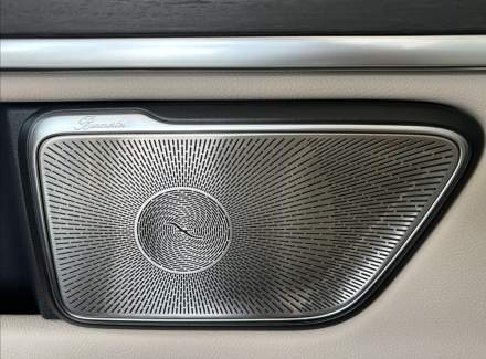 Mercedes-Benz - V-class