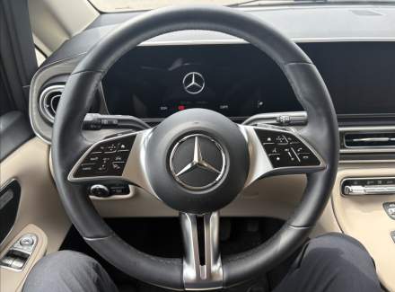 Mercedes-Benz - V-class