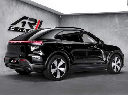 Porsche - Macan