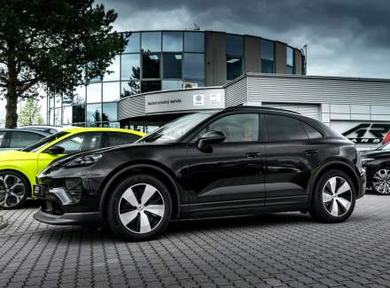 Porsche - Macan