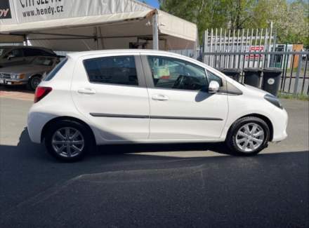 Toyota - Yaris