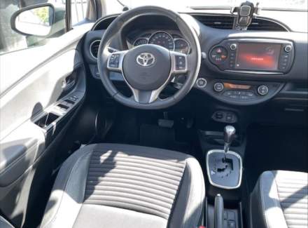 Toyota - Yaris