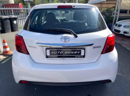 Toyota - Yaris