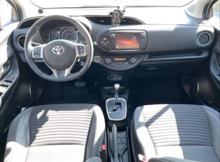 Toyota - Yaris