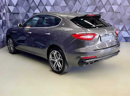 Maserati - Levante