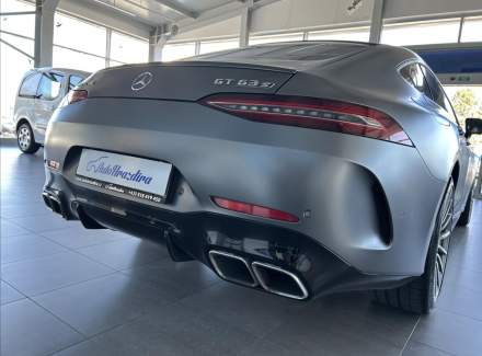 Mercedes-Benz - AMG GT