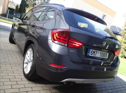 BMW - X1