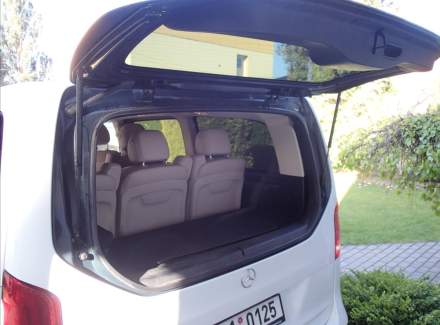 Mercedes-Benz - V-class