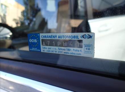 Mercedes-Benz - V-class