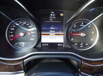 Mercedes-Benz - V-class