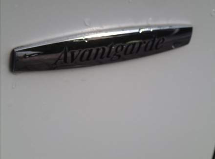 Mercedes-Benz - V-class