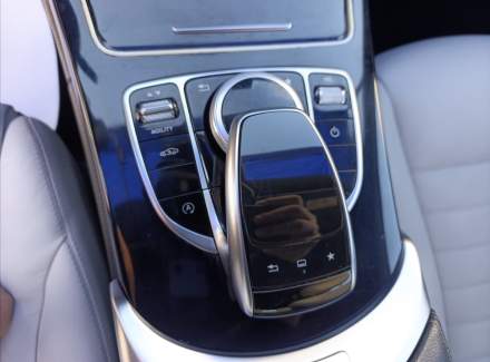 Mercedes-Benz - C-class