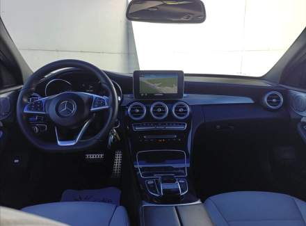 Mercedes-Benz - C-class