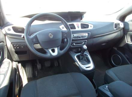 Renault - Scenic