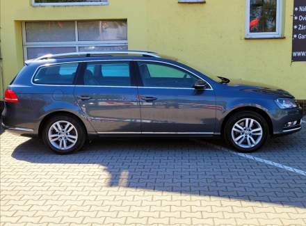 Volkswagen - Passat