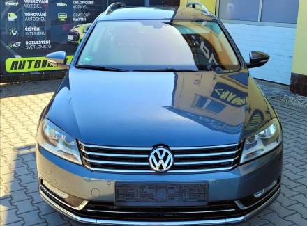 Volkswagen - Passat