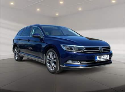Volkswagen - Passat