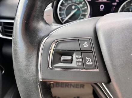 Maserati - Levante