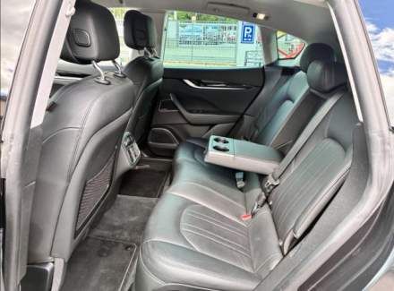 Maserati - Levante