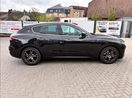 Maserati - Levante