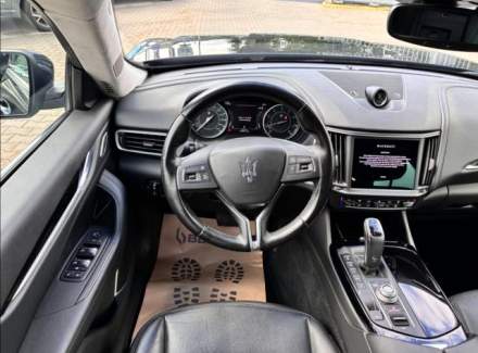Maserati - Levante