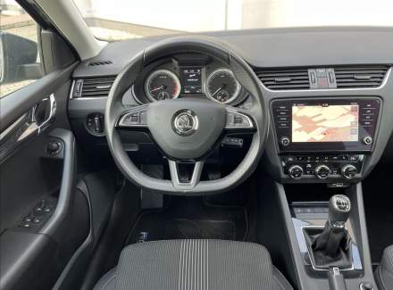 Škoda - Octavia
