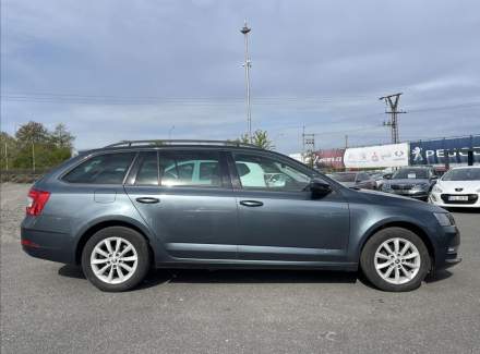 Škoda - Octavia