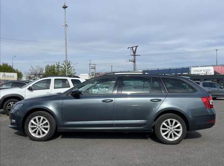 Škoda - Octavia