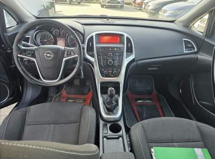 Opel - Astra