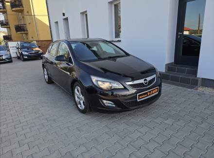 Opel - Astra
